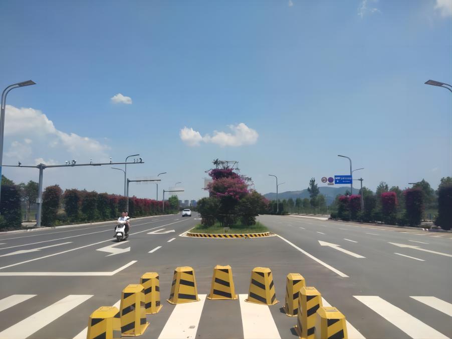 宜良現代農業(yè)產業(yè)園緯一路市政道路建設項目